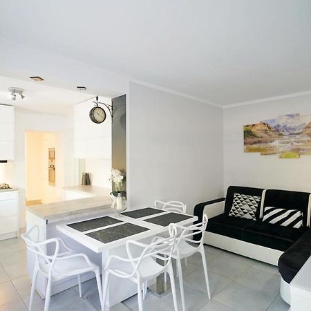 Apartamenty Everysky - Konstytucji 3 Go Maja 66-1 Карпач Экстерьер фото